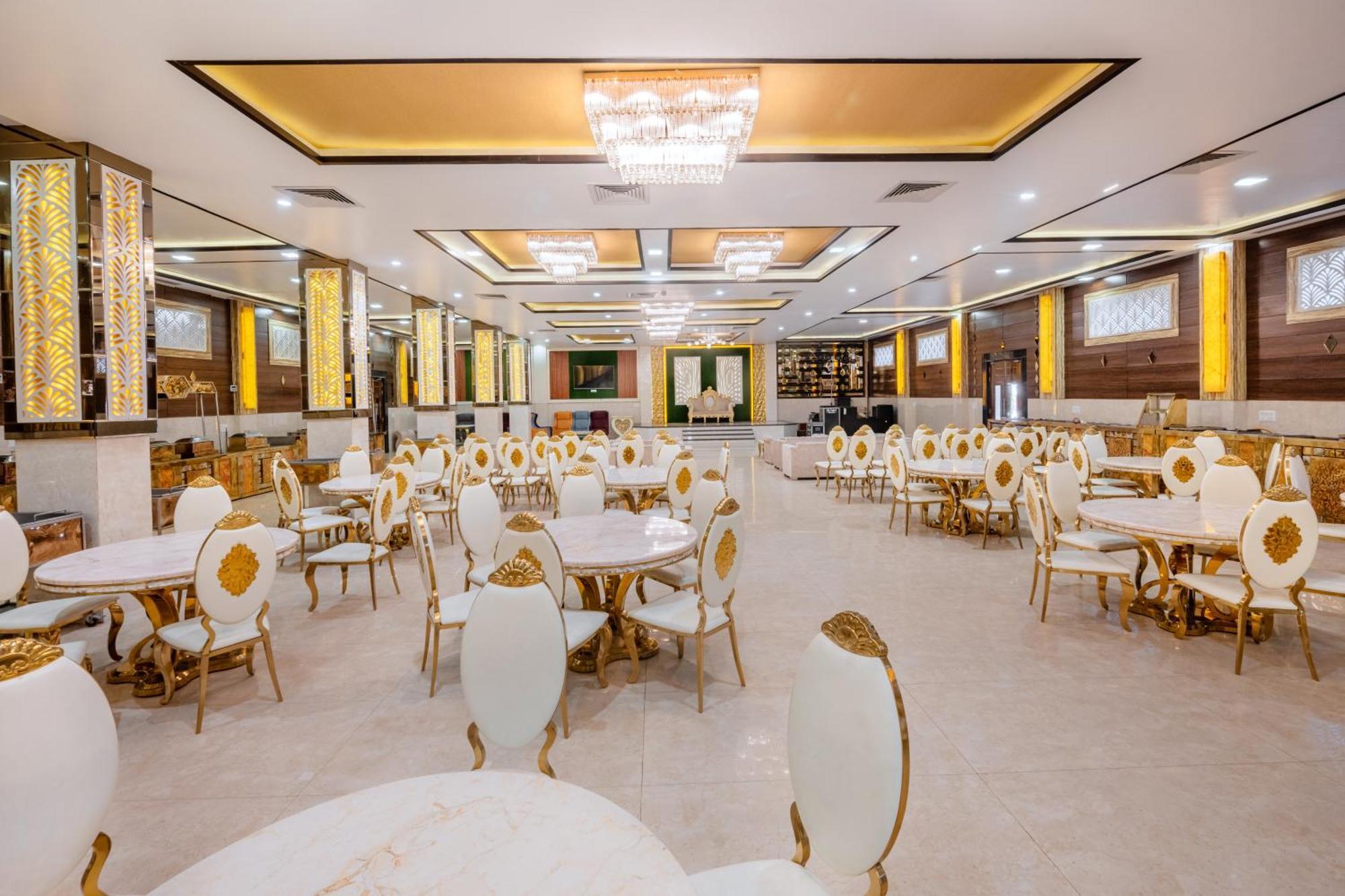 Hotel Vasdaa Grand Дехрадун Экстерьер фото